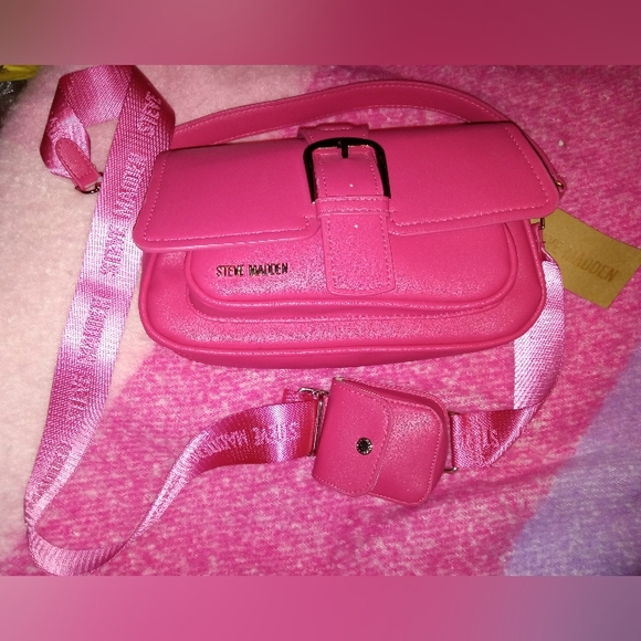 Purses - Picture 8 of 9